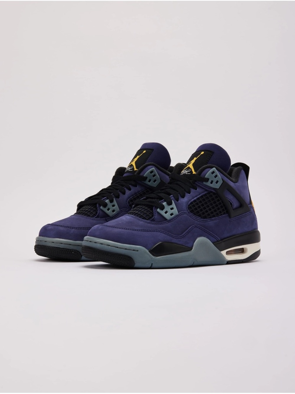 Jordan 4 Retro “imperial purple”